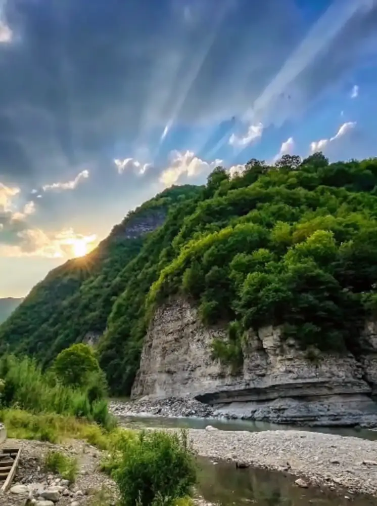 Путешествие по&nbsp;долине реки Аше